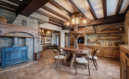 Castle for Sale in Tournus, Bourgogne-Franche-Comté, France - 4