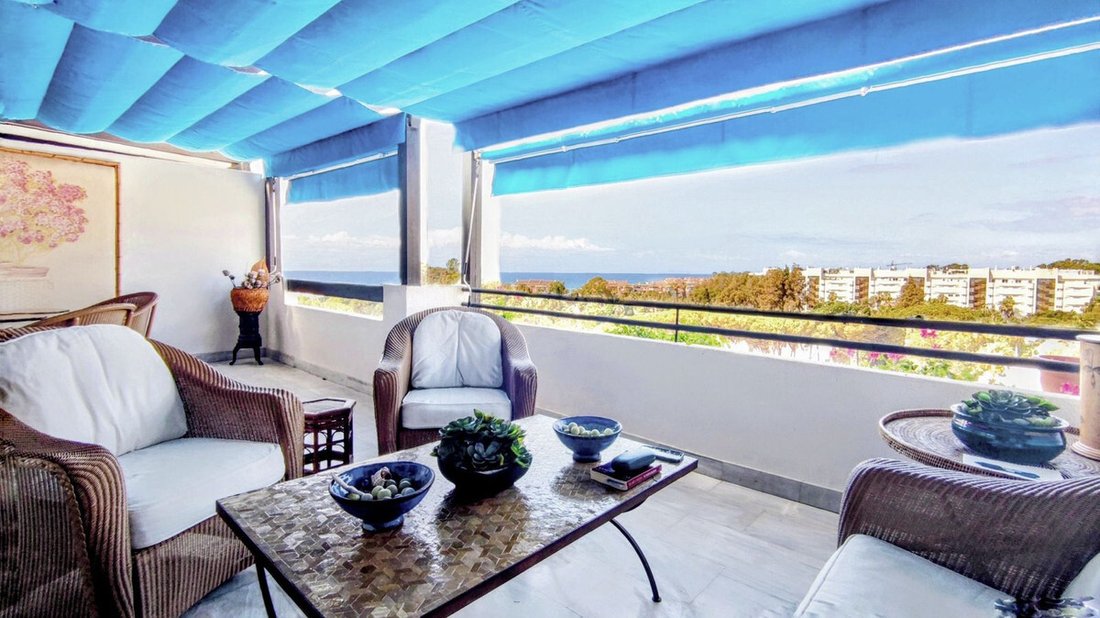 Apartment in Puerto Banus, Marbella, Spain 1 - 16753081