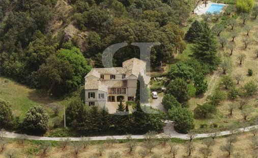 Barnes South Drôme Sumptuous Renovated Medieval Castle Panoramic View Swimming Pool