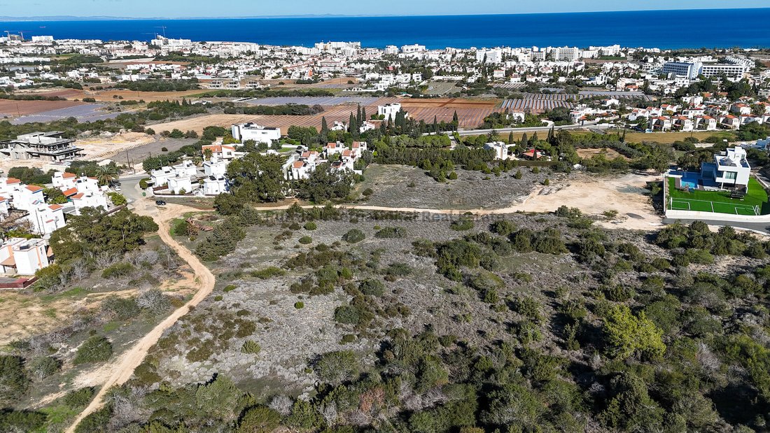 Land in Paralimni, Bezirk Famagusta, Zypern 1 - 16712105