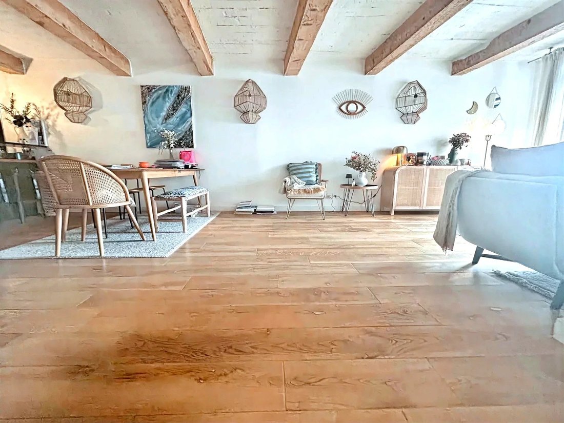 Apartment in Saint Victor, 7e Arrondissement, Marseille 2 - 16831003