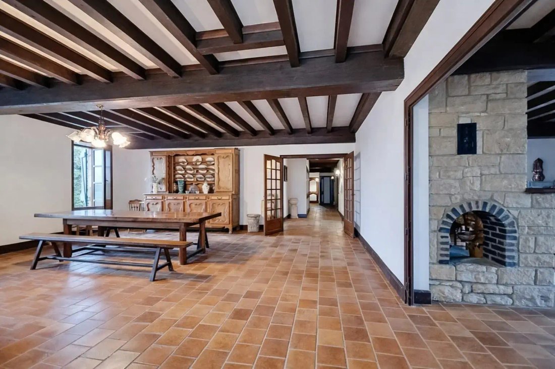 Estate in Peripherie, Tournus, France 5 - 16834611
