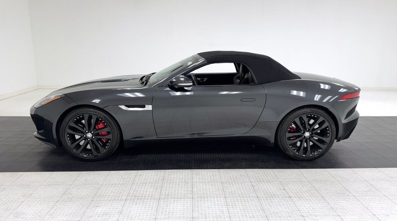 Cabriolet in Morgantown, United States 3 - 16834792