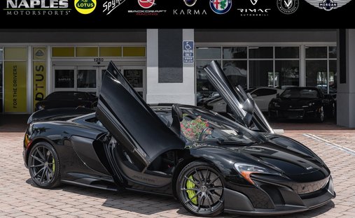 McLaren 675LT in Naples, fl 1
