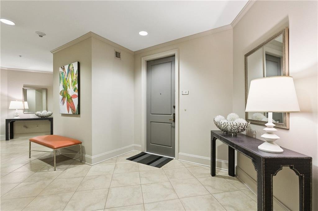 Condo in New Orleans, Louisiana, United States 5 - 16836377