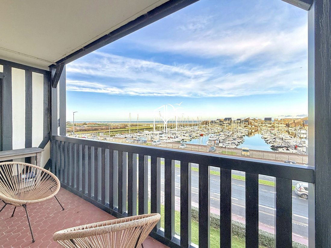 Apartment in Deauville, Normandy, France 1 - 16834262