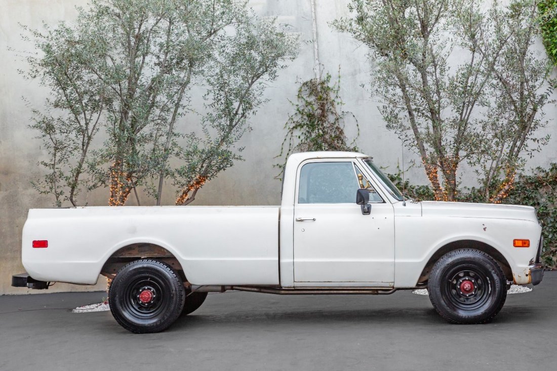 GMC C2500 in Los Angeles, CA 4 - 16831669