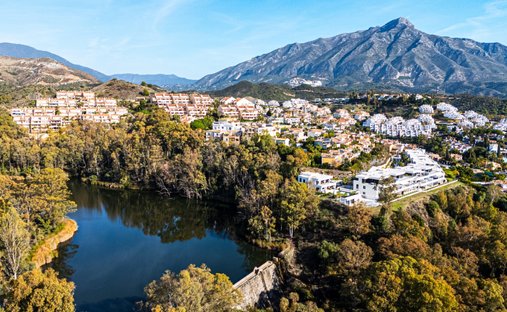 Apartment in Puerto Banus, Marbella, Spain 1