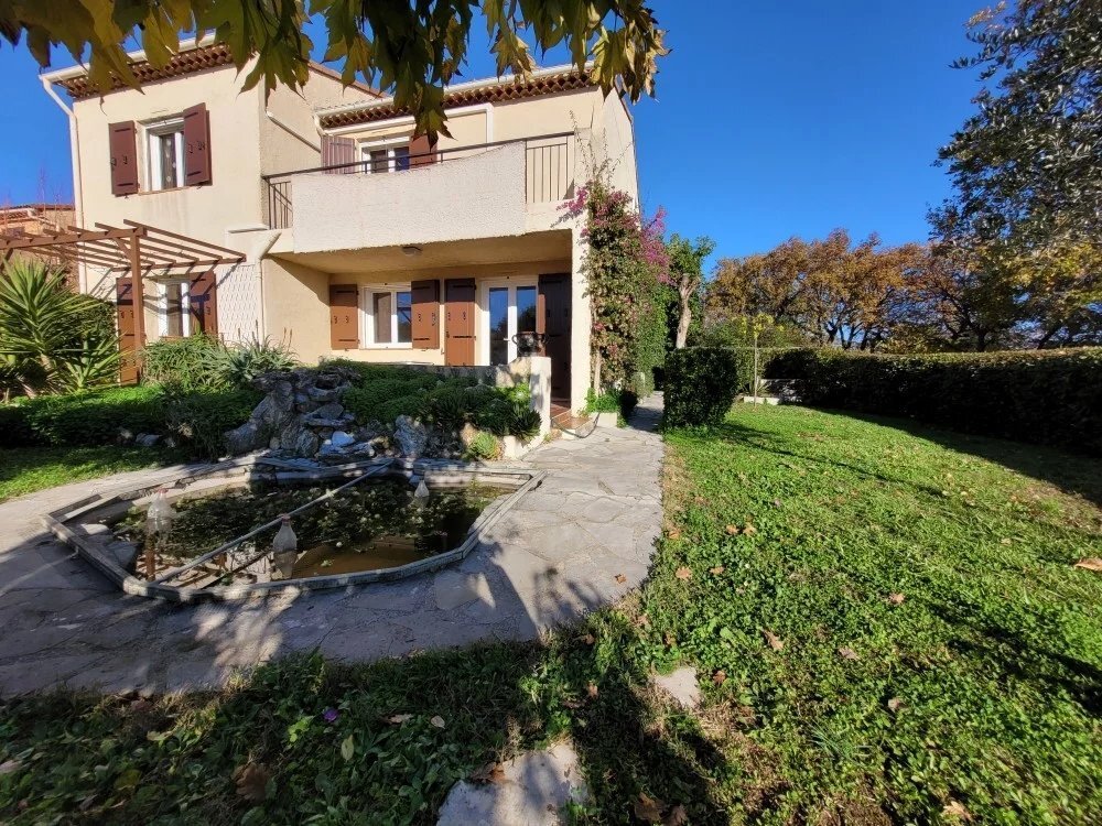 Villa in Grasse, Provence-Alpes-Côte d'Azur, France 2 - 16826316