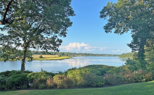 North Kingstown, Rhode Island, United States 1
