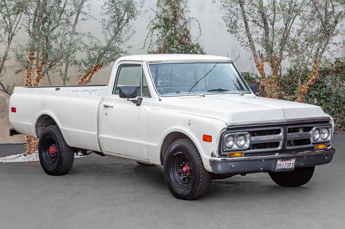GMC C2500 in Los Angeles, CA 1 - 16831669