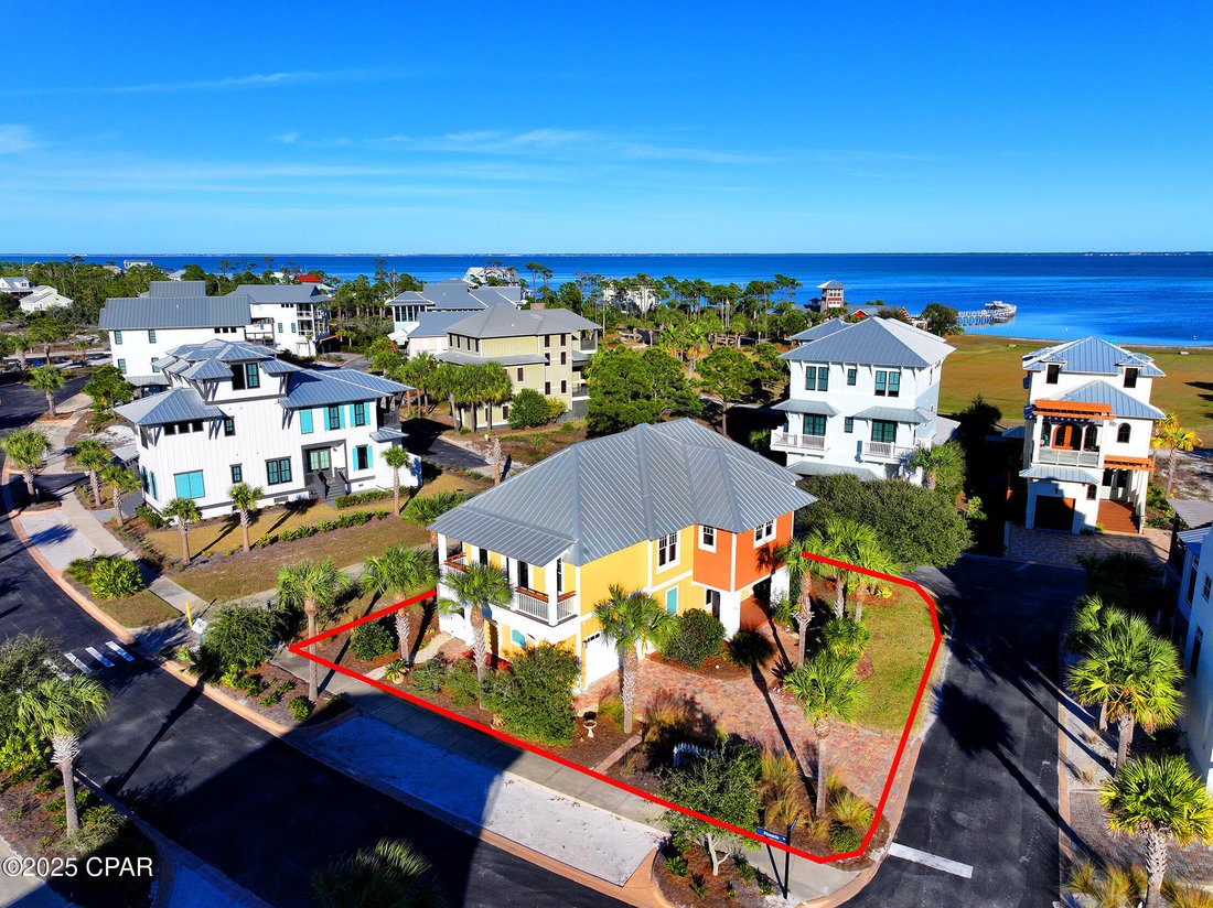 House in Port St. Joe, Florida, United States 3 - 16837526