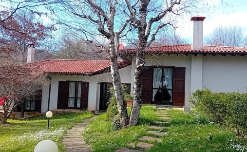 Villa in Almenno San Salvatore, Lombardy, Italy 1