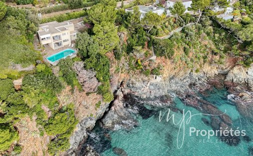 House in La Croix-Valmer, Provence-Alpes-Côte d'Azur, France 1