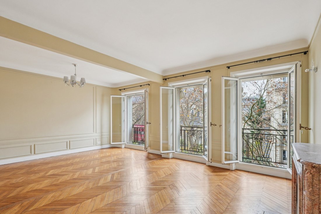 Apartment in Saint Germain des Prés, Paris 6e Arrondissement, Paris 2 - 16836950