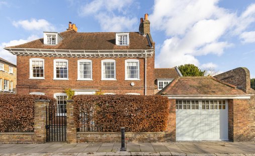 House in Brentford, England, United Kingdom 1
