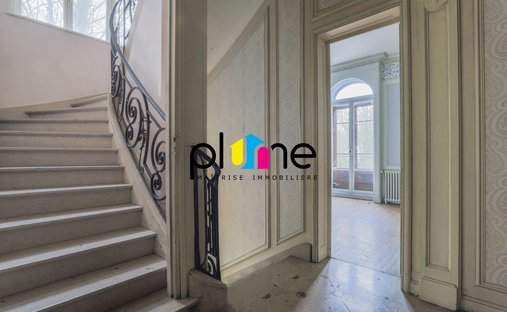 Castle for Sale in Arras, Hauts-de-France, France