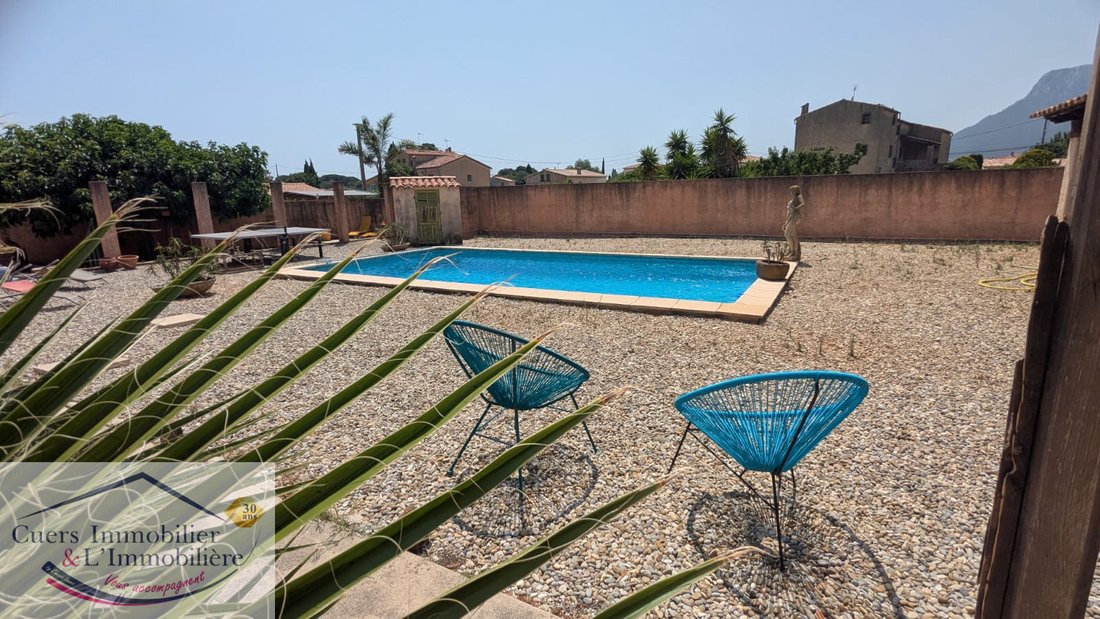 Villa in Solliès-Ville, Provence-Alpes-Côte d'Azur, France 4 - 16831303