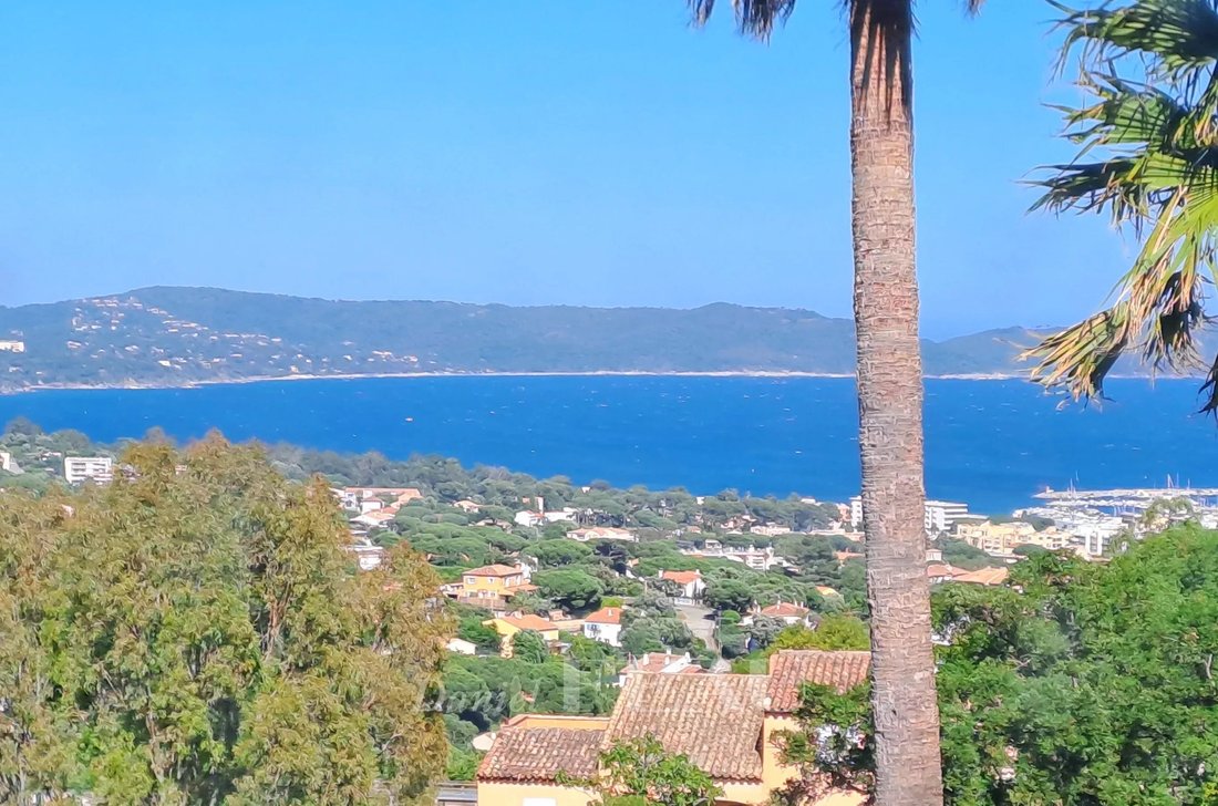 Villa in Sud, Cavalaire-sur-Mer, France 2 - 16829899