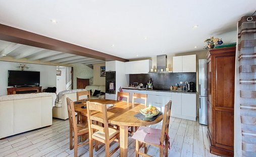 Casa a Correncon-en-Vercors, Auvergne-Rodano-Alpi, Francia 1