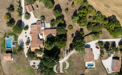 Castle for Sale in Lectoure, Occitanie, France