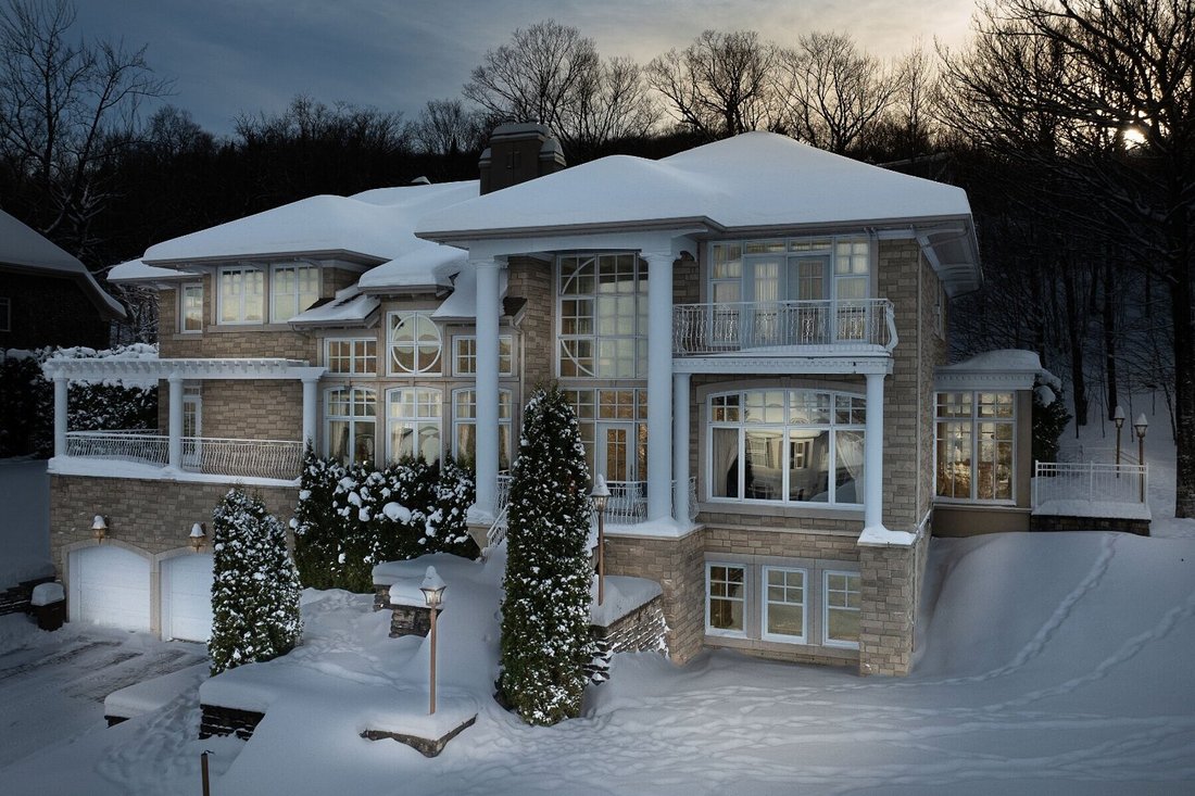 House in Lac-Beauport, Quebec, Canada 3 - 16840222