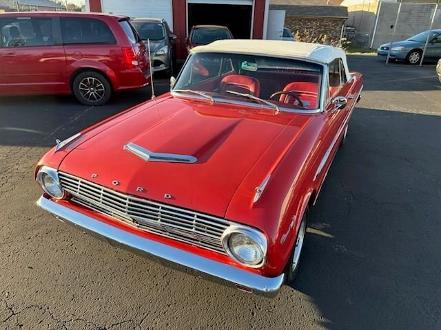 Cabriolet in Glendale, United States 2 - 16834714