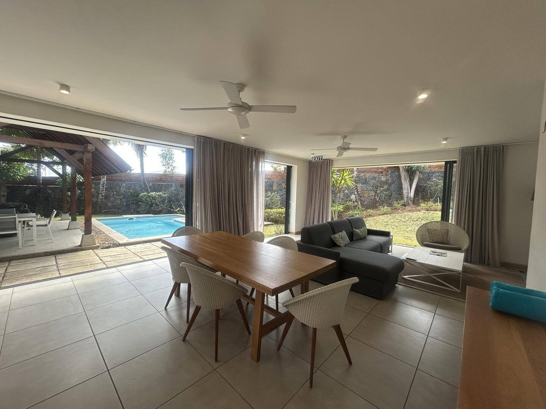 Villa in Tamarin, Rivière Noire District, Mauritius 5 - 16840405