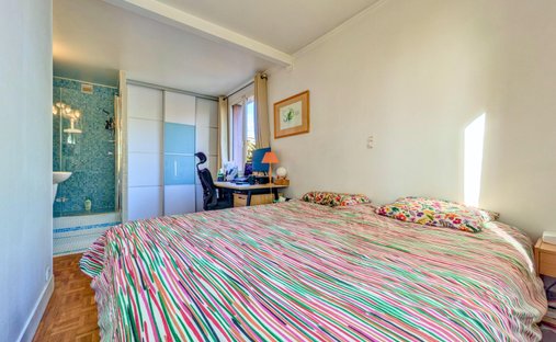 Château For Sale, 15 Rooms Le Vesinet 78110