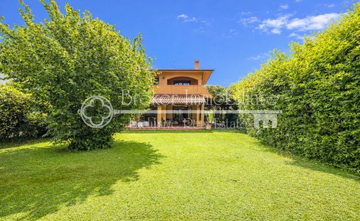 Villa in Center, Forte dei Marmi, Tuscany 1