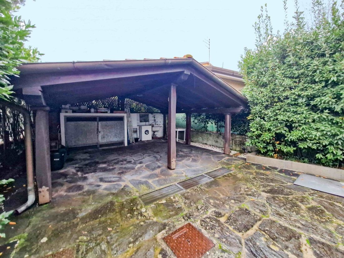 House in Center, Forte dei Marmi, Tuscany 5 - 16837569