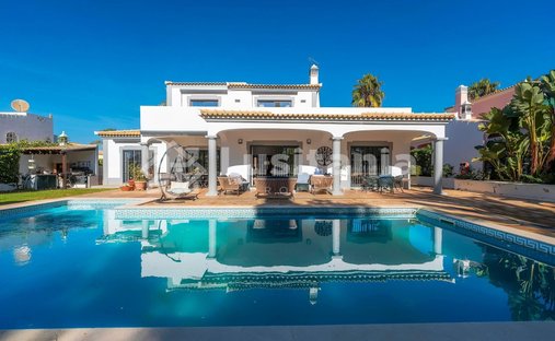 Villa a Vilamoura, Quarteira, Algarve 1