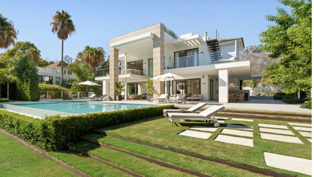 Villa in Marbella, Andalusia, Spain 3 - 16836762