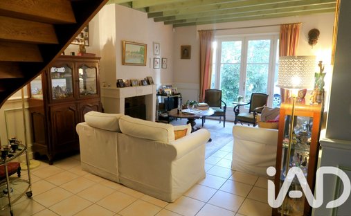 19 Th C. Chateau With Outbuildings And Pool