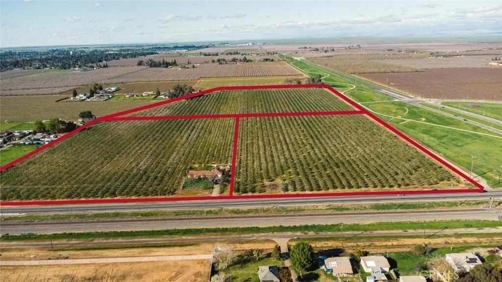 House in Merced, California, United States 2 - 16517664