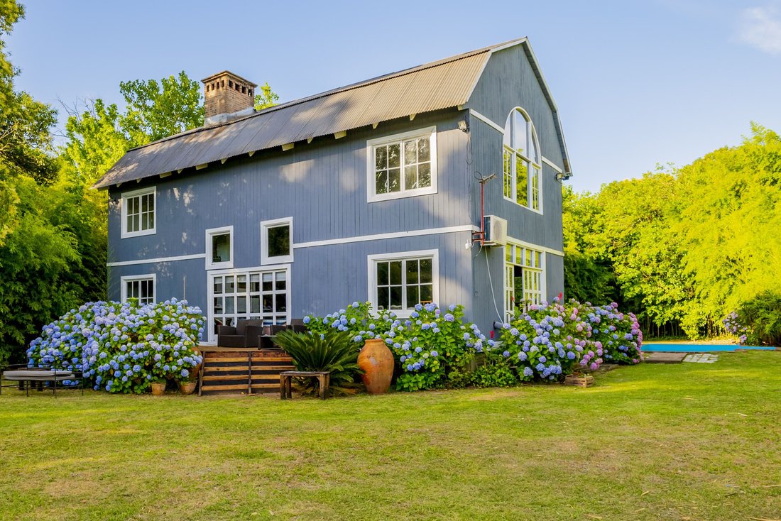 Farm Ranch in Tigre, Buenos Aires Province, Argentina 1 - 16836947