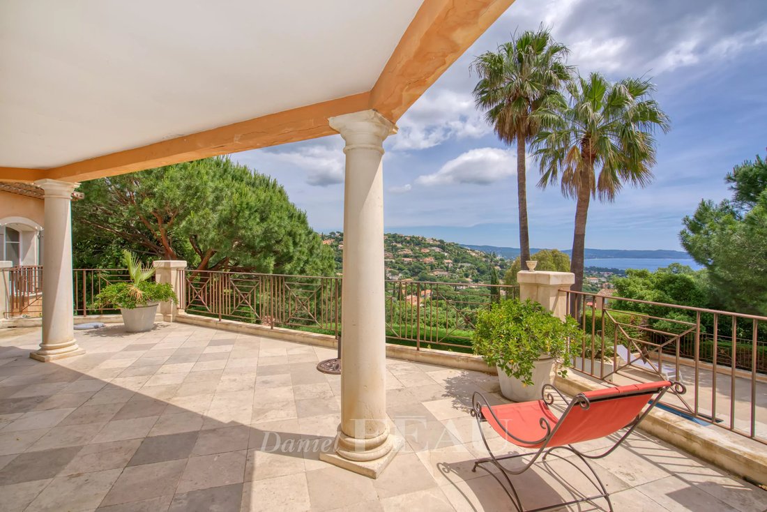 Villa in Sud, Cavalaire-sur-Mer, France 4 - 16829899