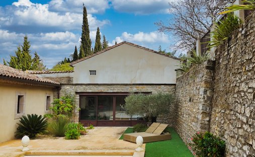 A Listed Property Overlooking The Pyrenees And The Aude Valley