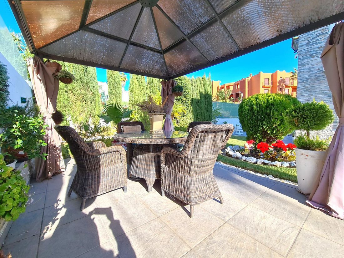 Villa in Estepona, Andalusia, Spain 2 - 16779028