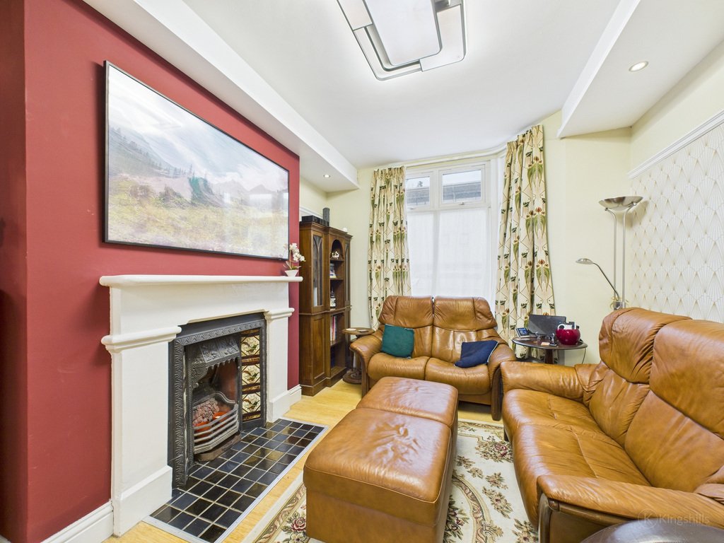 House in Totteridge, England 2 - 16833131