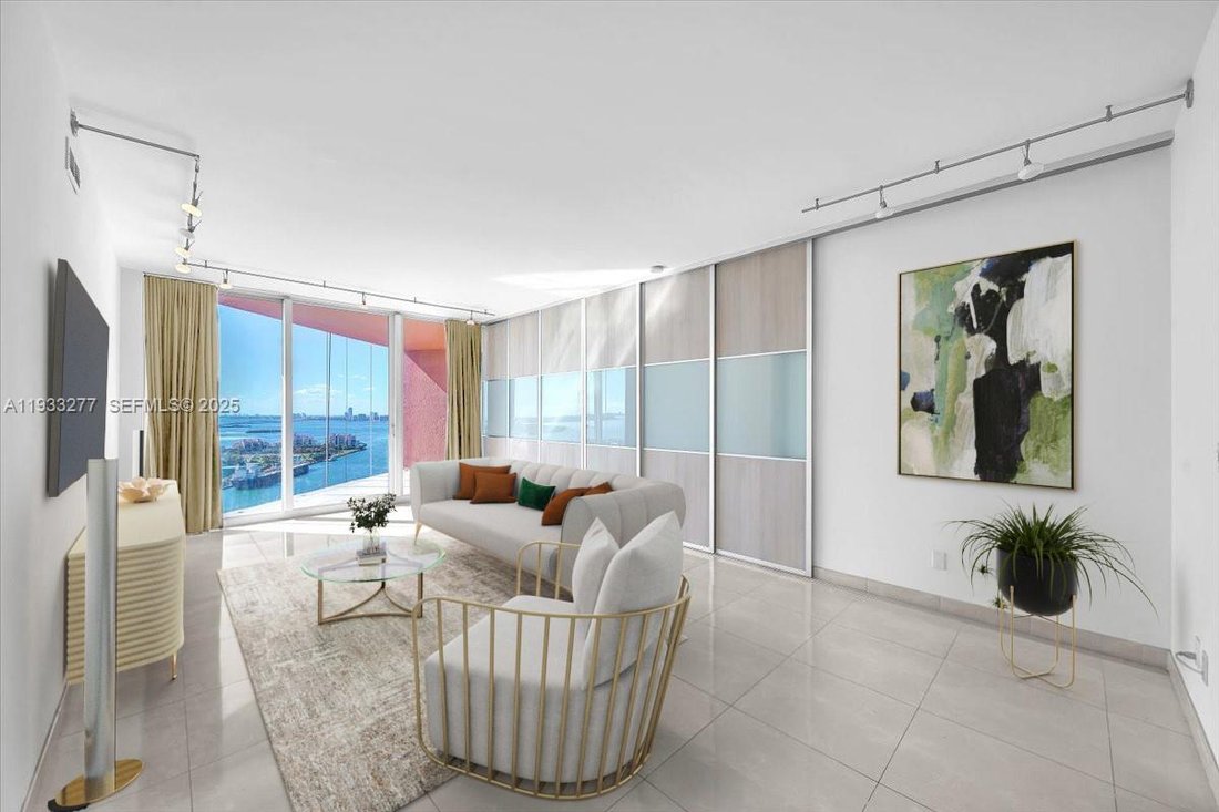 Condo in Miami Beach, Florida, United States 2 - 16831904