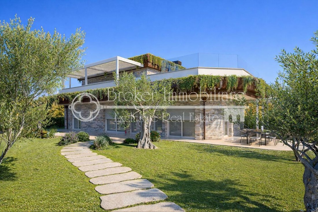 Villa in Center, Forte dei Marmi, Tuscany 1 - 12483485