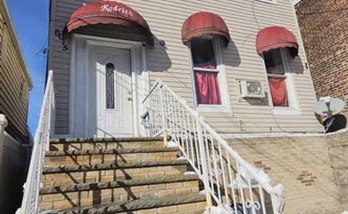 Casa a Guttenberg, New Jersey, Stati Uniti 1