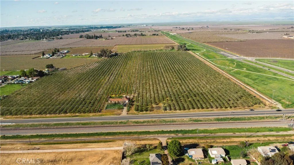 House in Merced, California, United States 3 - 16517664
