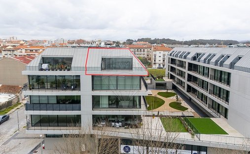Apartment in Espinho, Aveiro District, Portugal 1