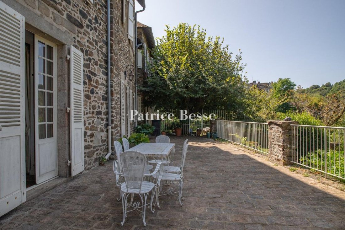House in Uzerche, Nouvelle-Aquitaine, France 5 - 14783816