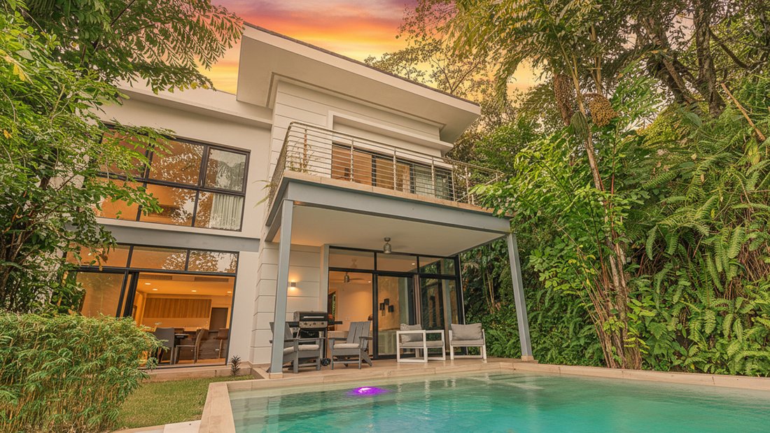 Villa in Dominicalito, Puntarenas Province, Costa Rica 1 - 16832332