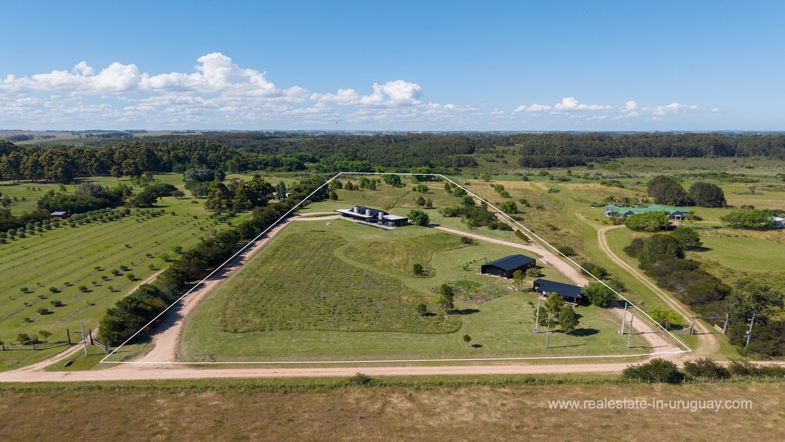 Farm Ranch in Manantiales, Maldonado Department, Uruguay 1 - 16831594