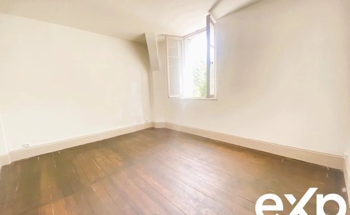 Château With Two Gîtes And Reception Hall.