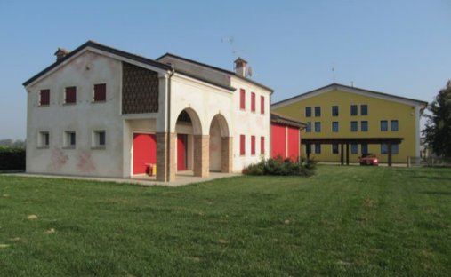 Castle for Sale in Venice, Veneto, Italy